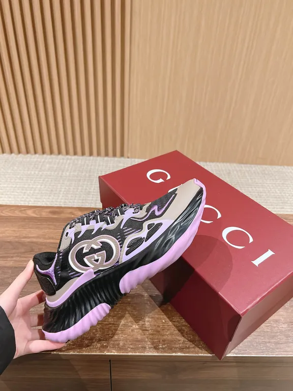 Gucci Shoe 